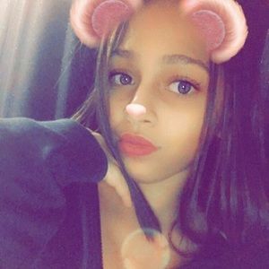 Meet your Posher, Pamela